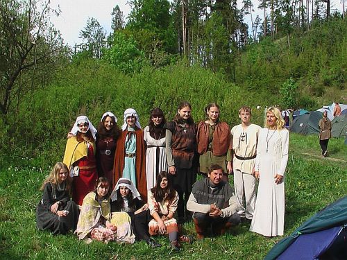 stíny temnoty v oblecích....jpg
